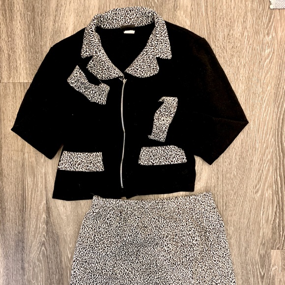 Dresses & Skirts - Vintage two piece set
